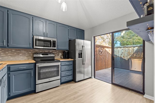 10705 Tall Oak Drive, Fort Worth, TX 76108