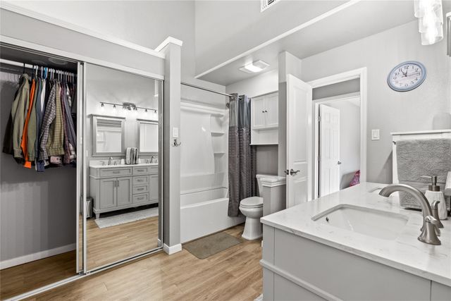 10705 Tall Oak Drive, Fort Worth, TX 76108