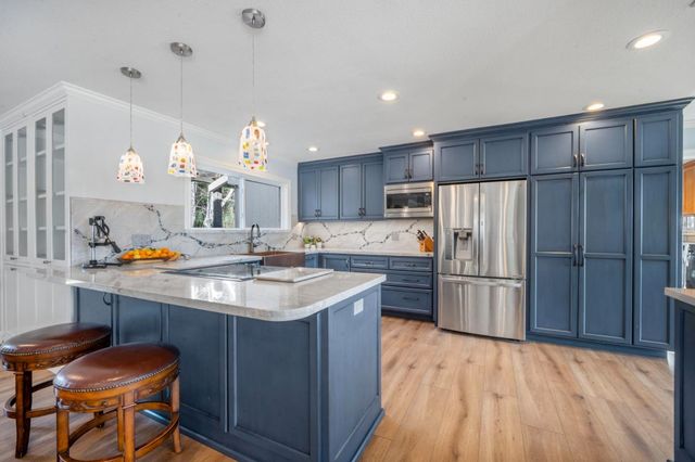 12170 Calle Uvas, Gilroy, CA 95020