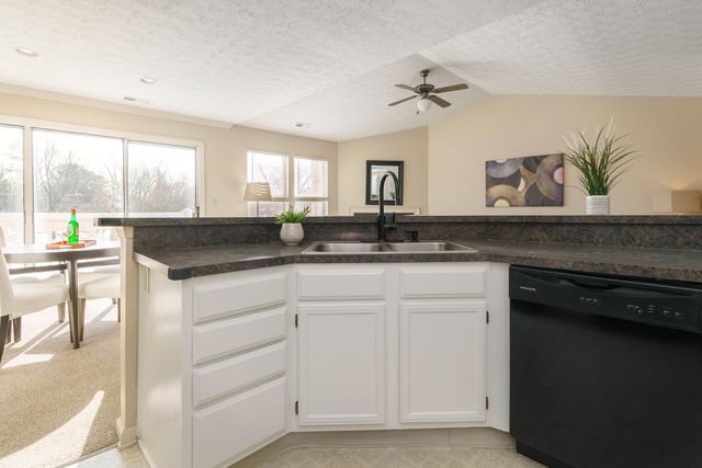 3426 Fishinger Mill Drive, A8, Hilliard, OH 43026