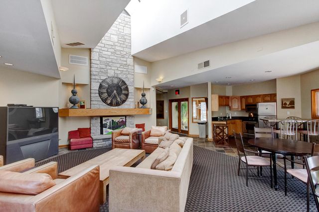 3426 Fishinger Mill Drive, A8, Hilliard, OH 43026