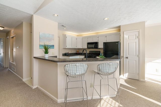 3426 Fishinger Mill Drive, A8, Hilliard, OH 43026