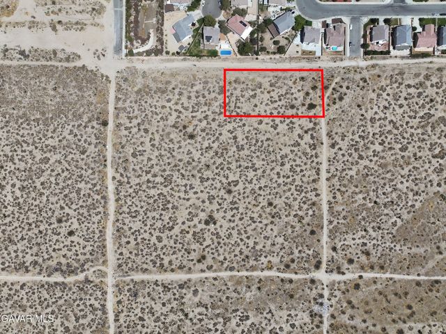 . Vic Avenue R 57th Ste Avenue, Palmdale, CA 93550