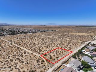 . Vic Avenue R 57th Ste Avenue, Palmdale, CA 93550