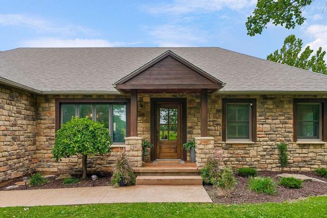 33309 Taylor Road, Drexel, MO 64742
