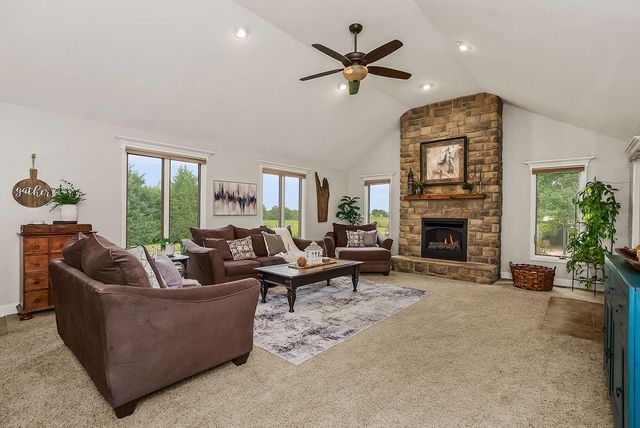 33309 Taylor Road, Drexel, MO 64742