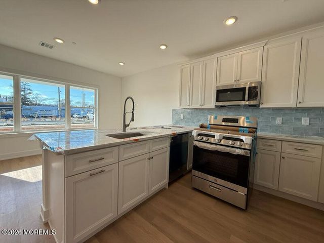 629-631 Route 88 12, Point Pleasant, NJ 08742