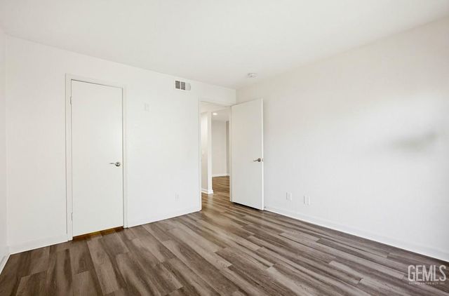 2505 San Gabriel Way 203, Riverside, CA 92882