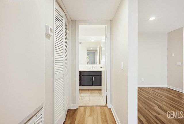2505 San Gabriel Way 203, Riverside, CA 92882
