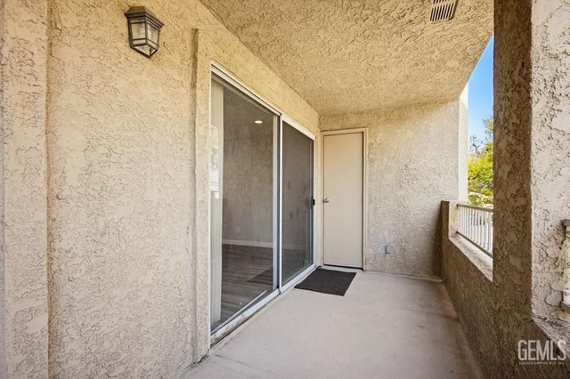 2505 San Gabriel Way 203, Riverside, CA 92882