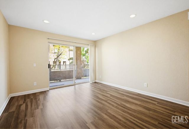 2505 San Gabriel Way 203, Riverside, CA 92882