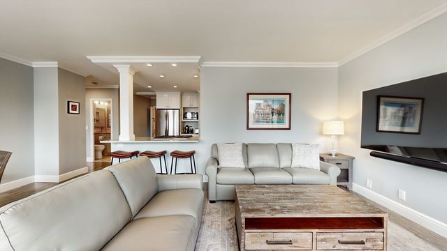 65 E India Row 24H, Boston, MA 02110