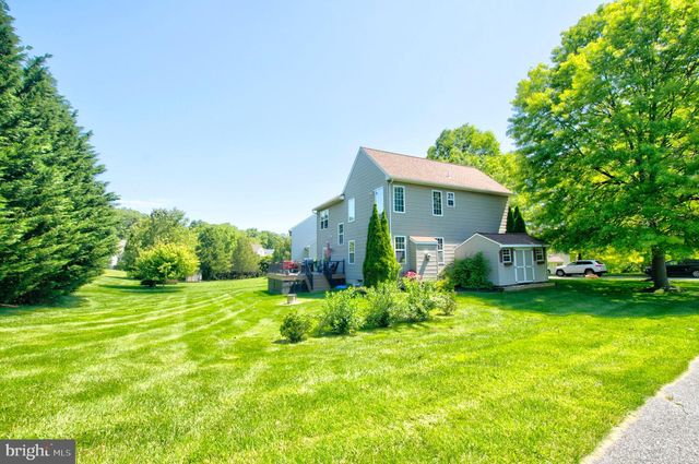 131 MILBURY RD, Coatesville, PA 19320