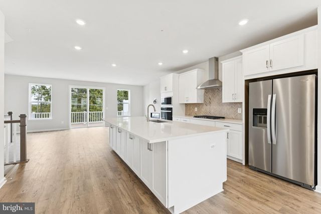 9648 KILLENNEY PL, Waldorf, MD 20601