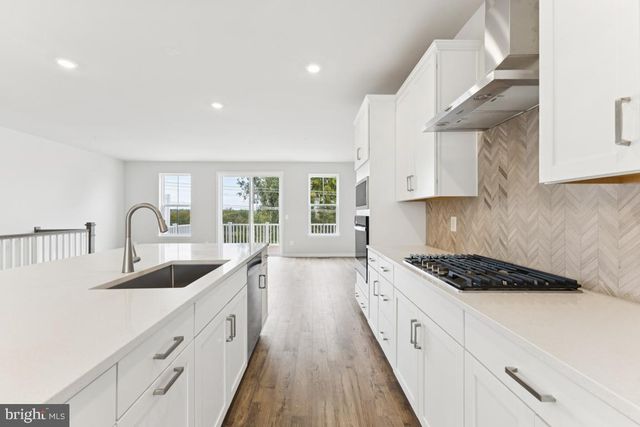 9648 KILLENNEY PL, Waldorf, MD 20601