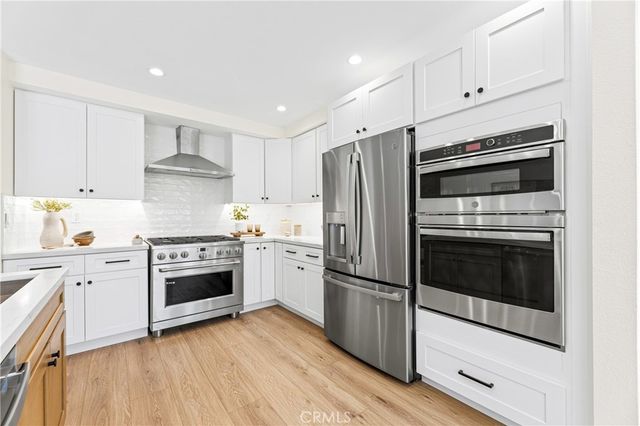8 Del Rey 17, Irvine, CA 92612