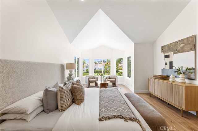 8 Del Rey 17, Irvine, CA 92612