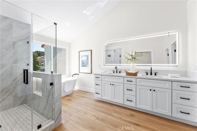 8 Del Rey 17, Irvine, CA 92612