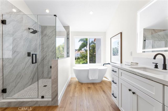 8 Del Rey 17, Irvine, CA 92612