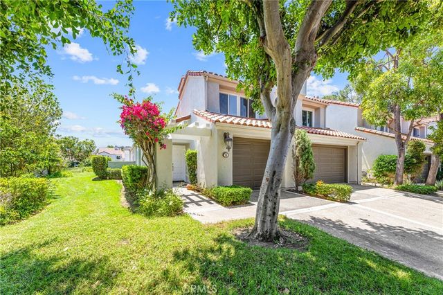 8 Del Rey 17, Irvine, CA 92612