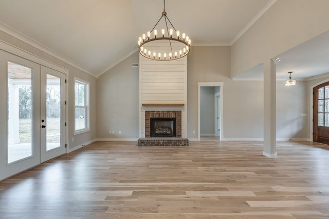 2 Hunter Bills Rd, Lewisburg, TN 37091