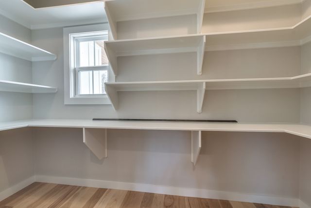 2 Hunter Bills Rd, Lewisburg, TN 37091