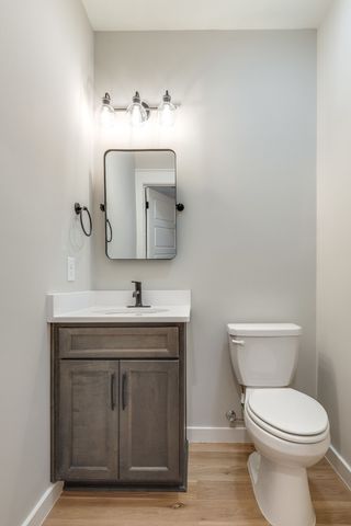 2 Hunter Bills Rd, Lewisburg, TN 37091