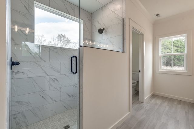 2 Hunter Bills Rd, Lewisburg, TN 37091