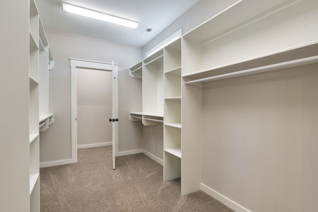 2 Hunter Bills Rd, Lewisburg, TN 37091