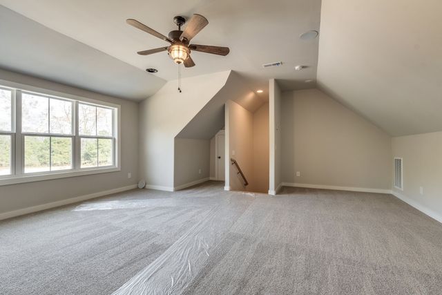 2 Hunter Bills Rd, Lewisburg, TN 37091