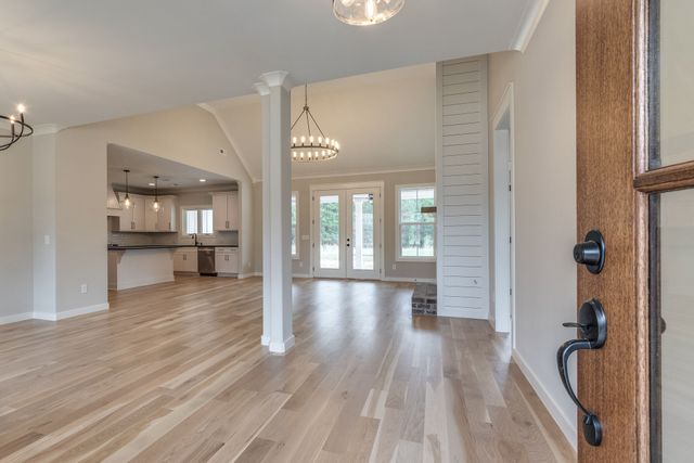 2 Hunter Bills Rd, Lewisburg, TN 37091