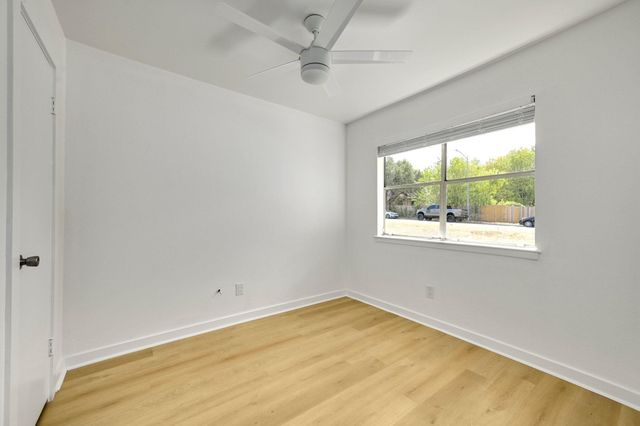 12820 Tomanet TRL A & B, Austin, TX 78727