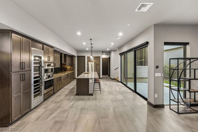 5 Promenade Isle Lane, Henderson, NV 89011