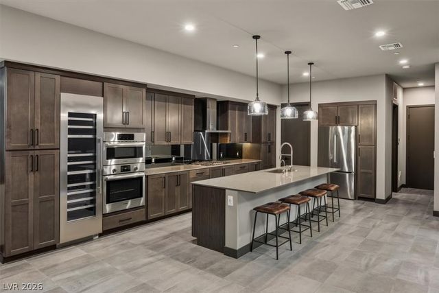 5 Promenade Isle Lane, Henderson, NV 89011