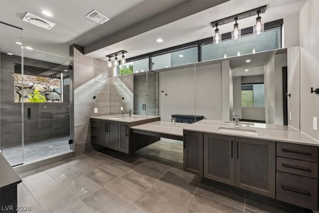 5 Promenade Isle Lane, Henderson, NV 89011