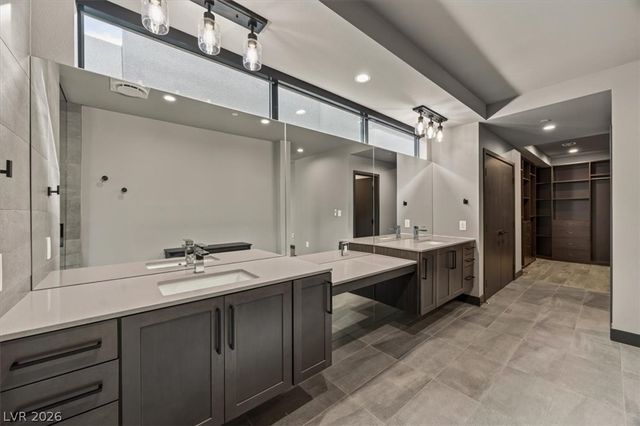 5 Promenade Isle Lane, Henderson, NV 89011