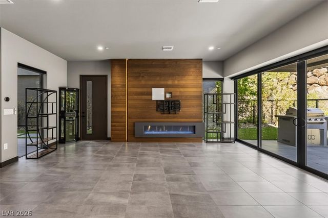 5 Promenade Isle Lane, Henderson, NV 89011