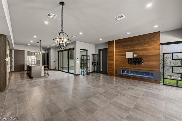 5 Promenade Isle Lane, Henderson, NV 89011