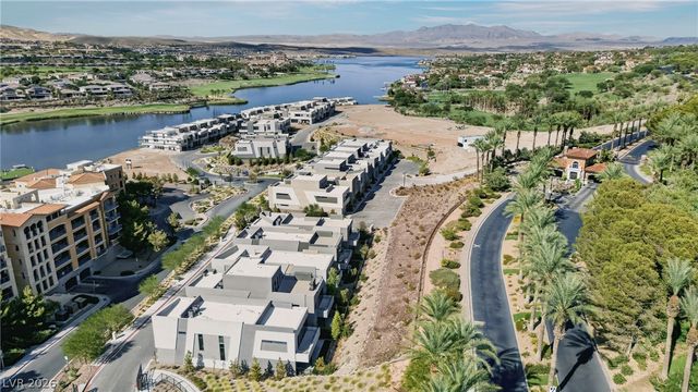 5 Promenade Isle Lane, Henderson, NV 89011