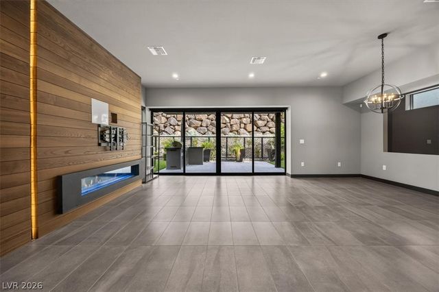 5 Promenade Isle Lane, Henderson, NV 89011