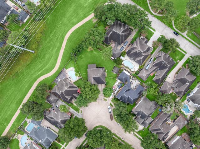 15903 Heron Trail, Tomball, TX 77377