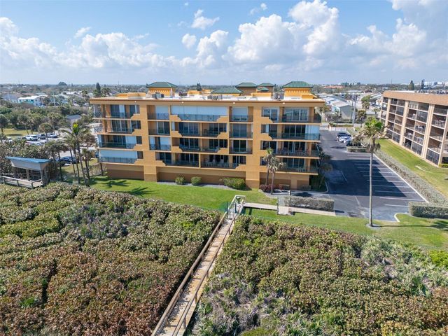 8472 RIDGEWOOD AVENUE 201, Cape Canaveral, FL 32920