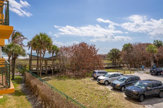 8472 RIDGEWOOD AVENUE 201, Cape Canaveral, FL 32920