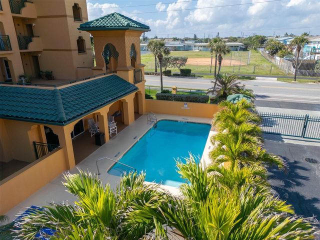 8472 RIDGEWOOD AVENUE 201, Cape Canaveral, FL 32920