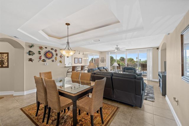 8472 RIDGEWOOD AVENUE 201, Cape Canaveral, FL 32920