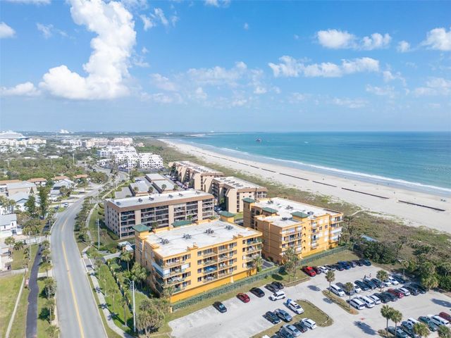 8472 RIDGEWOOD AVENUE 201, Cape Canaveral, FL 32920