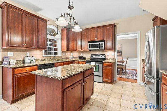9406 Orchid Ter, Chesterfield, VA 23832