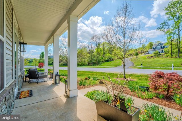 18120 RIDGEWOOD PL, Round Hill, VA 20141