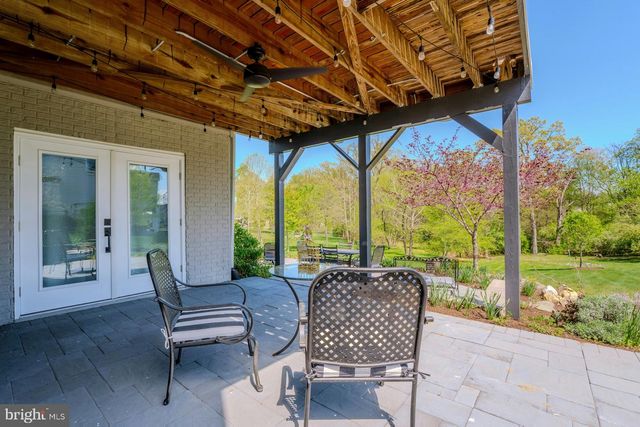 18120 RIDGEWOOD PL, Round Hill, VA 20141