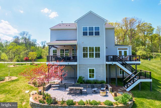 18120 RIDGEWOOD PL, Round Hill, VA 20141